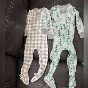 Like New Honest Pajamas 2 piece set - Size 18 Months